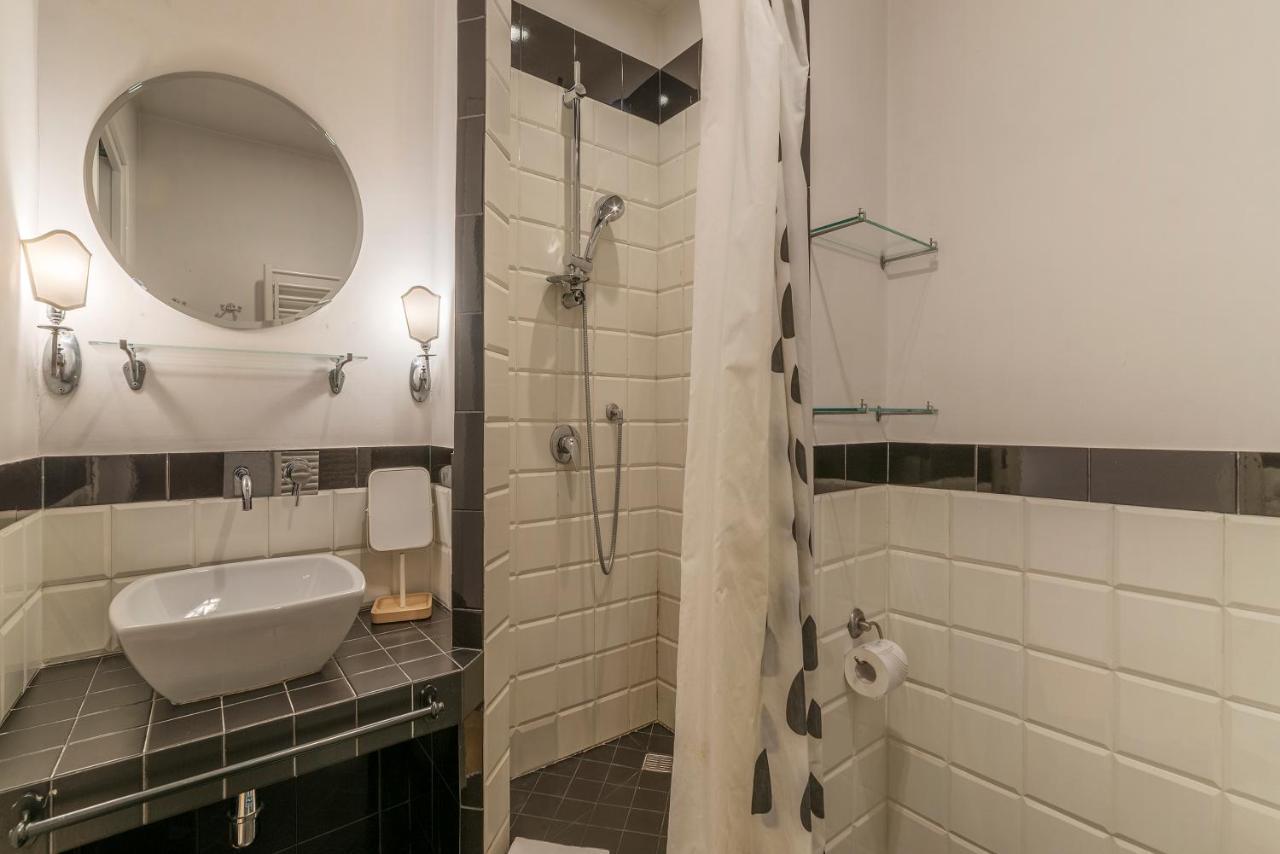 Domus Claudiae - FromhometoRom Exteriör bild